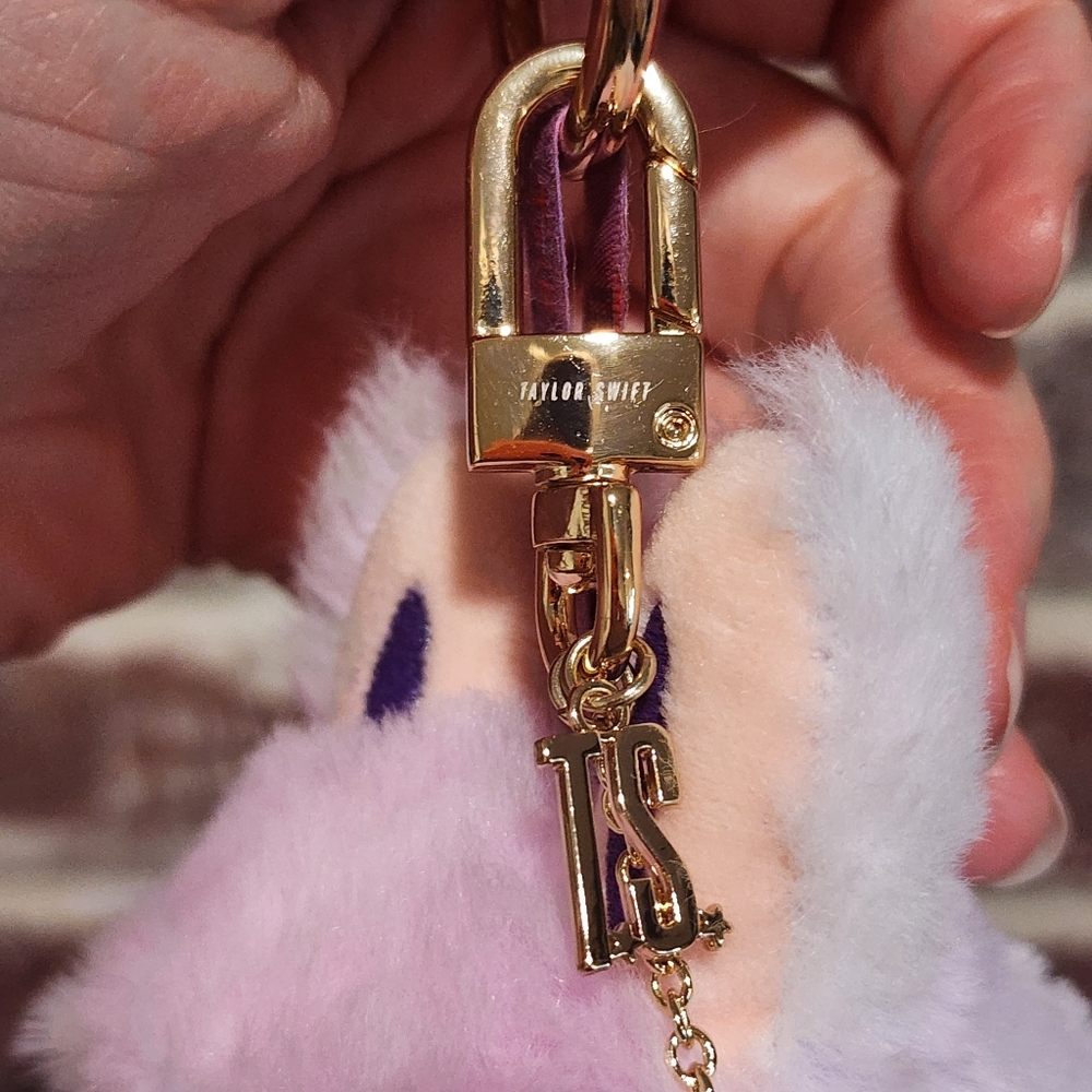 Pop Mart Elizabeth Taylor Custom Showgirl Labubu - Picture 9 of 10